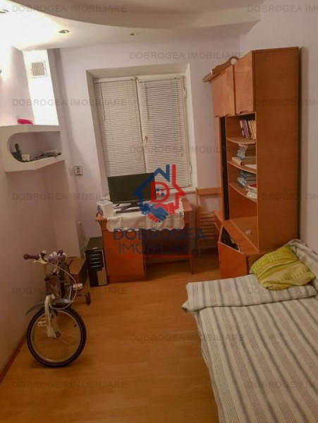 Garii, 3 camere, 54 mp, etaj 1, renovat