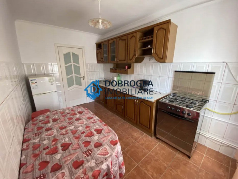 Str. Babadag, renovat, 3 camere, mobilat-utilat