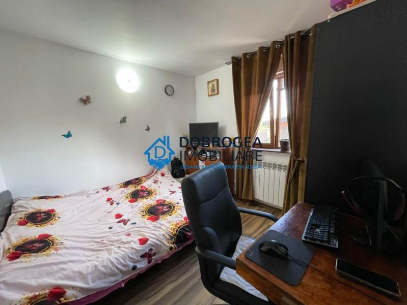 Somova, casa + teren 400 mp, izolata, centrala proprie