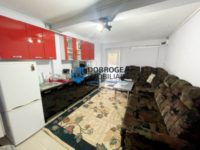 E3, P+1, decomandat, 2 bai