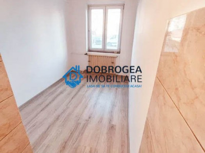 Vest, etaj 1, renovata, baie proprie