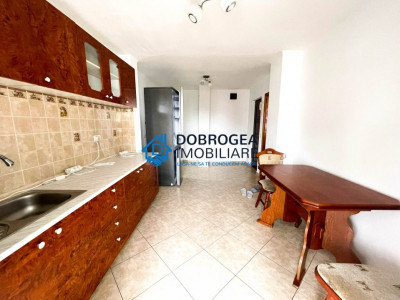 E3, 2 camere, etaj 2, mobilat