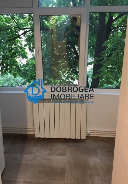 C5 -2 CAMERE ,ETAJ 1, MOBILAT UTILAT, CENTRALA GAZ