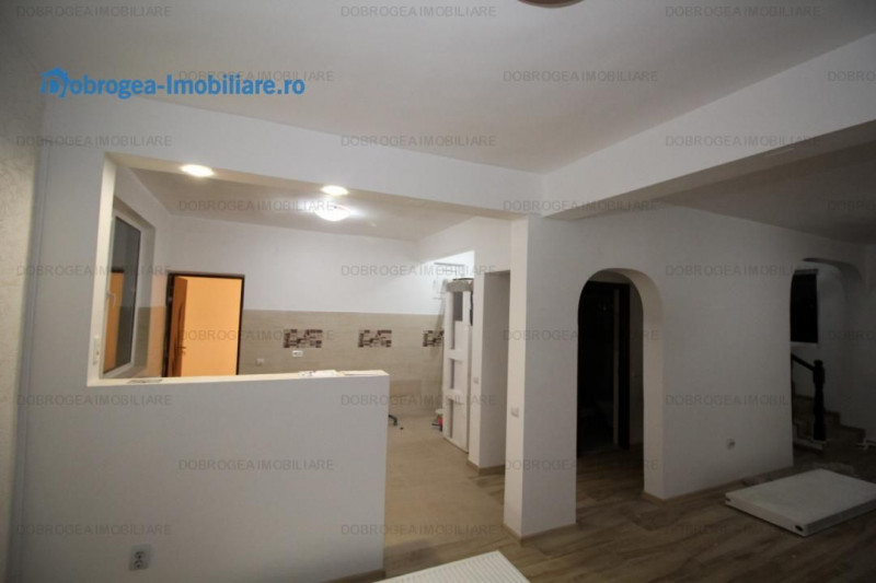 Eternitatii, vila noua, complet renovata, 4 camere, teren 215 m2