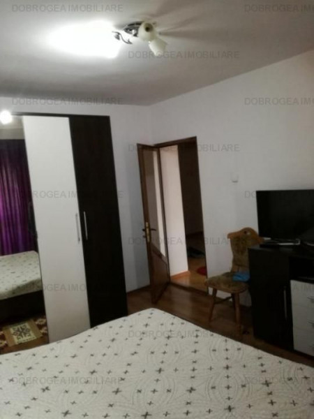 Viitorului, 4 cam, renovat complet, 90 mp, centrala pe gaz, parcare