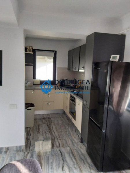 Central, apartament 3 camere, et 2, mobilat-utilat modern