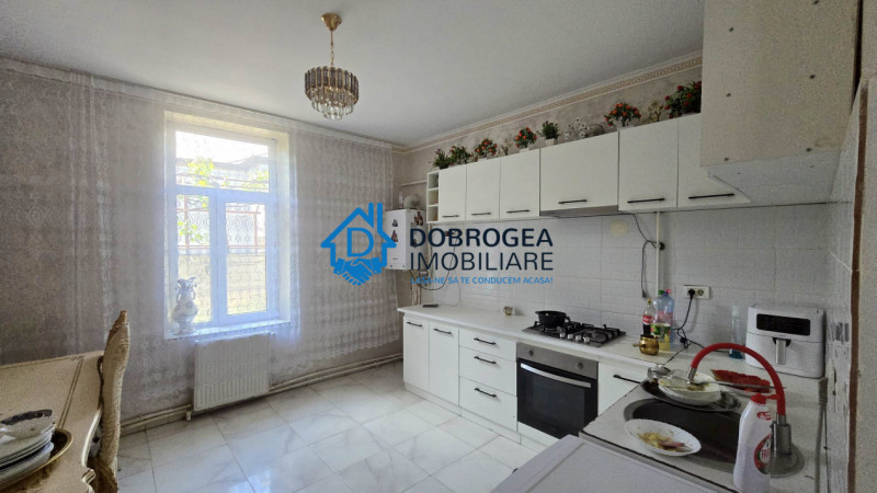 CASA ULTRACENTRALA -TEREN 397 MP , DESCHIDERE STRADALA 15 MP ,CENTRALA GAZ