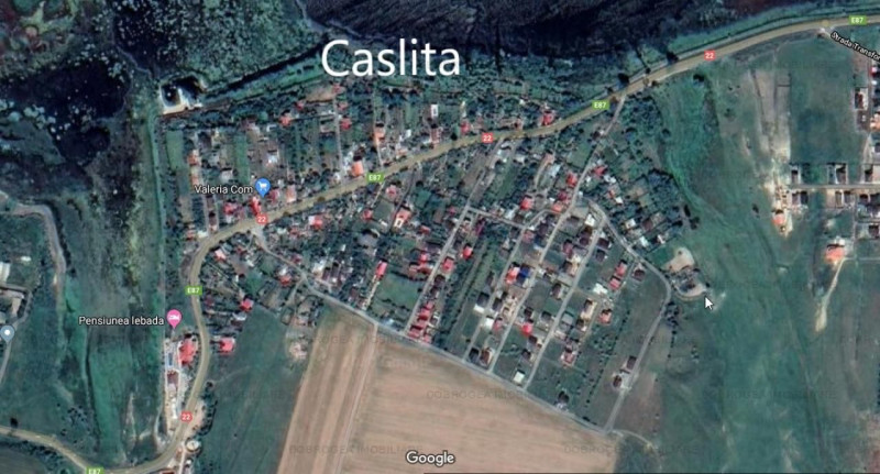 Caslita, teren intravilan, 400 mp, apa si curent electric