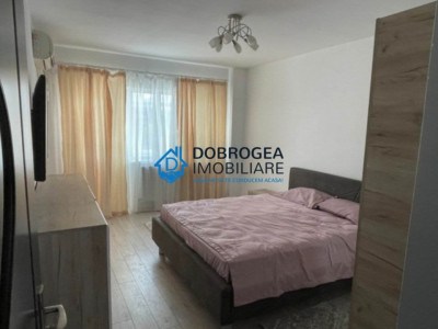 Ultracentral, 2 camere, vedere spre Piata Civica