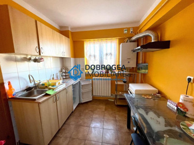 1848 - Spitalul Judetean, garsoniera spatioasa, decomandata, centrala termica