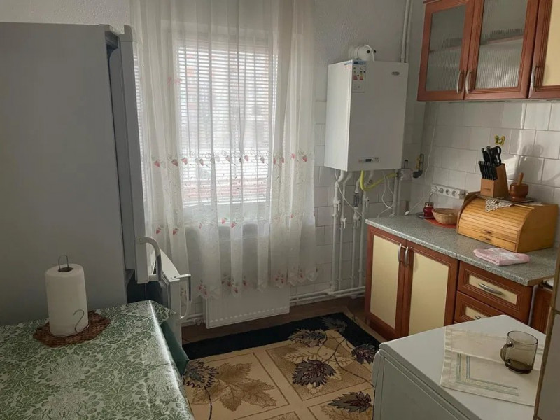 DE INCHIRIAT-APARTAMENT 2 CAMERE E3