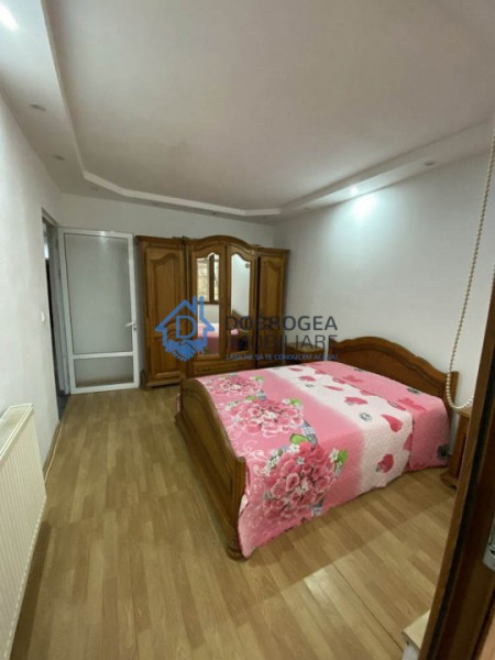 ISACCEI-APARTAMENT 2 CAMERE, ETAJ 2