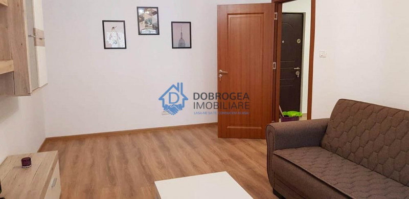 ULTRACENTRAL-PRIMA INCHIRIERE ,2 CAMERE DECOMANDAT, ETAJ 1,  TOTUL NOU.