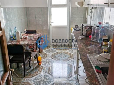 E3-3 CAMERE DECOMANDAT, ETAJ 1