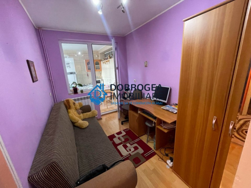 BIG-APARTAMENT 2 CAMERE TRANSFORMAT IN 3,  54MP.ETAJ 3