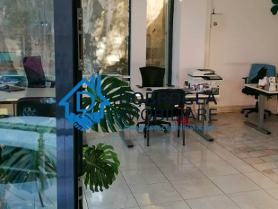 ULTRACENTRAL-SPTIU DE INCHIRIAT ,80 MP.