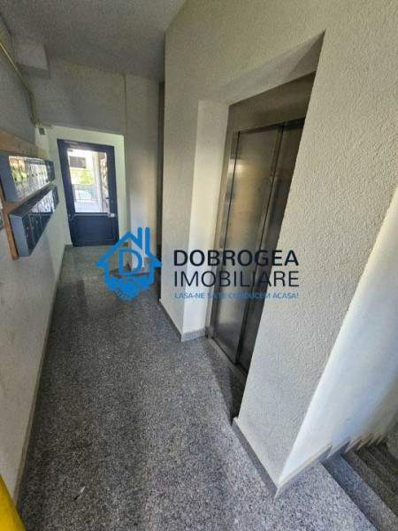 ZONA CENTRALA-APARTAMENT 2 CAMERE, BLOC NOU.