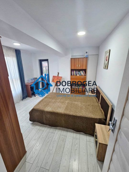 ZONA CENTRALA-APARTAMENT 2 CAMERE, BLOC NOU.