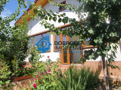 ZONA CENTRALA-CASA NOUA P+M, 92 MP ,TEREN 222MP, DESCHIDERE 2 FRONTURI.