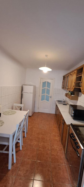 STRADA BABADAGL -3 CAMERE DECOMANDAT, 65 MP.