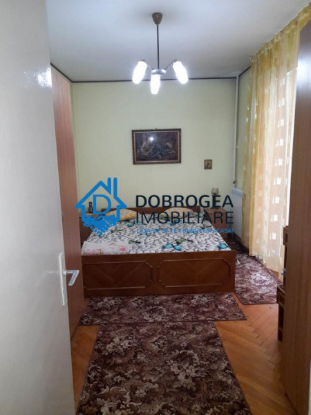 ISACCEI-APARTAMENT 2 CAMERE, ETAJ 2