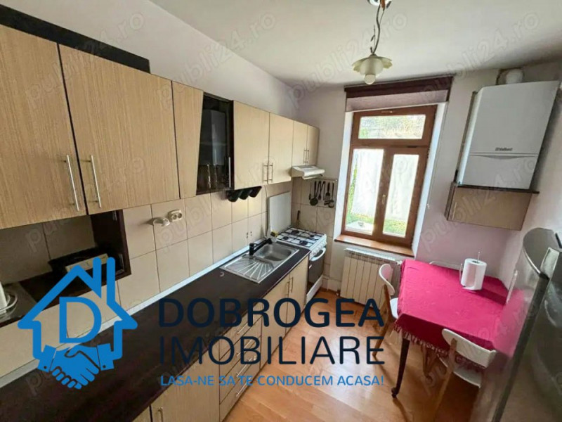 ZONA CENTRALA- CASA LA SOL, SUPRFATA 139 MP, TEREN 646 MP.