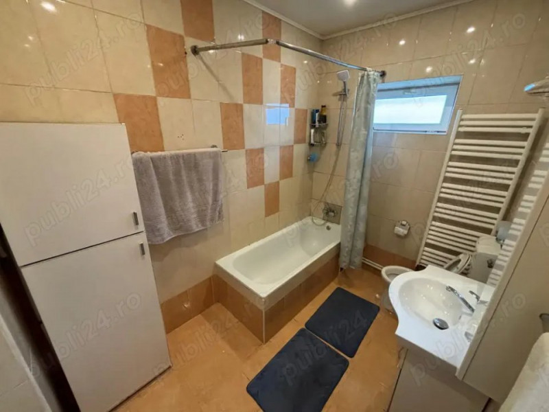 ZONA CENTRALA- CASA LA SOL, SUPRFATA 139 MP, TEREN 646 MP.