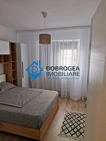 ZONA CENTRALA -APARTAMENT 2 CAMERE DECOMANDAT, MOBILAT UTILAT MODERN.