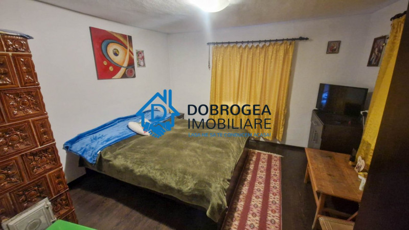 ZONA PODGORIILOR - CASA 3 CAMERE, SUPRAFATA 94 MP, CENTRALA GAZ