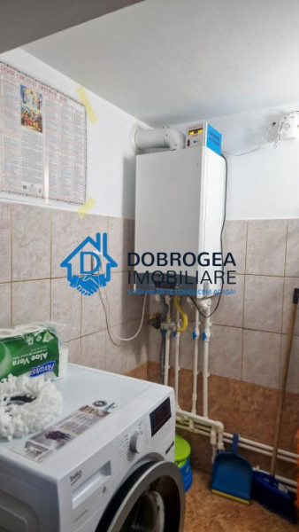 ZONA PODGORIILOR - CASA 3 CAMERE, SUPRAFATA 94 MP, CENTRALA GAZ