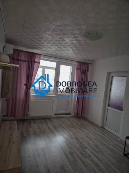 CENTRAL- APARTAMENT 2 CAMERE,CENTRALA GAZ