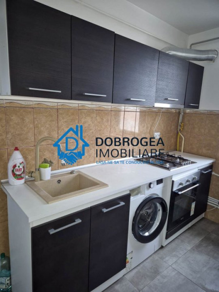 CENTRAL- APARTAMENT 2 CAMERE,CENTRALA GAZ