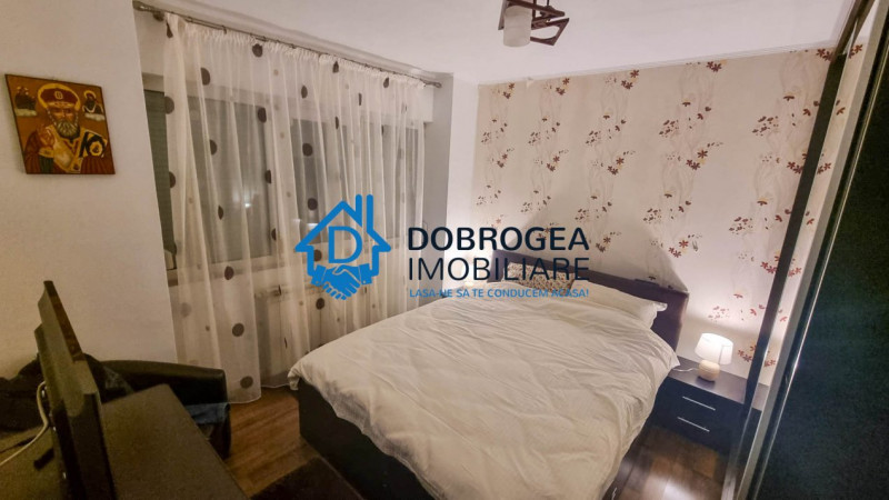 PIATA NOUA-APARTAMENT DE INCHIRIAT ,3 CAMERE DECOMANDAT, CENTRALA GAZ