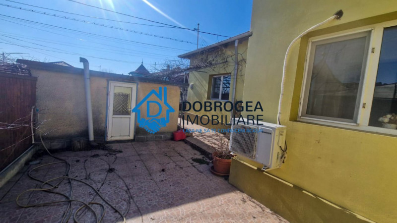 ZONA ALEXANDRU CEL BUN - CASA 4 CAMERE , SU. 105 MP ,TEREN 205MP,CENTRALA PELETI