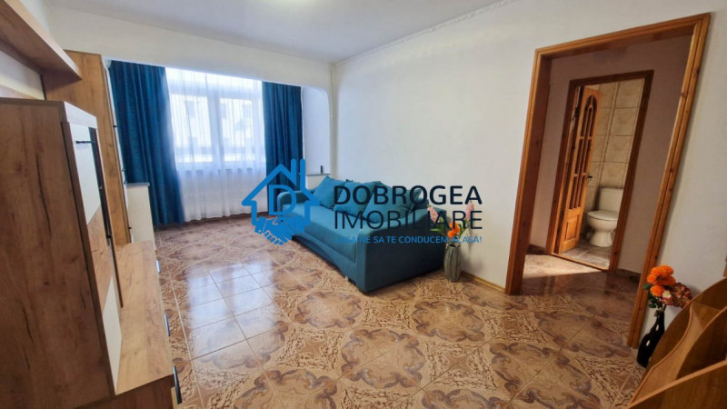 ZONA VEST- APARTAMENT 2 CAMERE , RENOVAT TOTAL , EAJ 3, CENTRALA GAZ