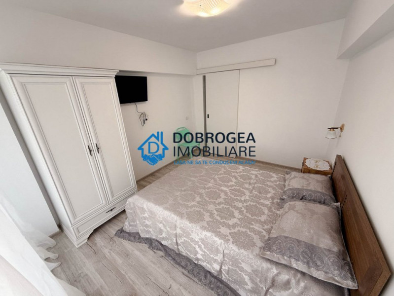 Ultracentral - Piata civica, 4 camere, mobilat/utilat modern