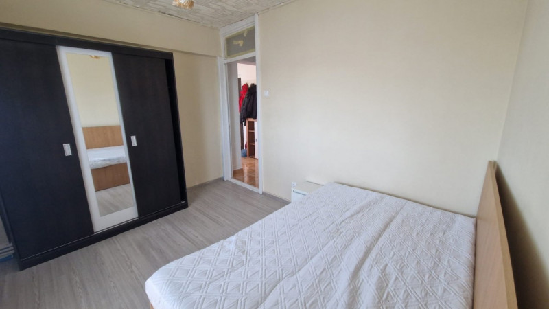 GARII  - APARTAMENT 2 CAMERE DECOMANDAT ,CENTRALA TERMICA