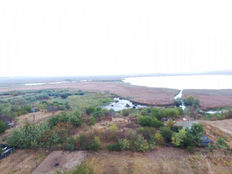 TEREN INTRAVILAN -SOMOVA ,VEDERE PANORAMICA LAC,4800 MP