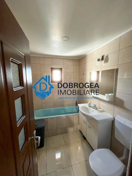 E3- APARTAMENT 2 CAMERE DECOMANDAT ,CENTRALA PROPRIE