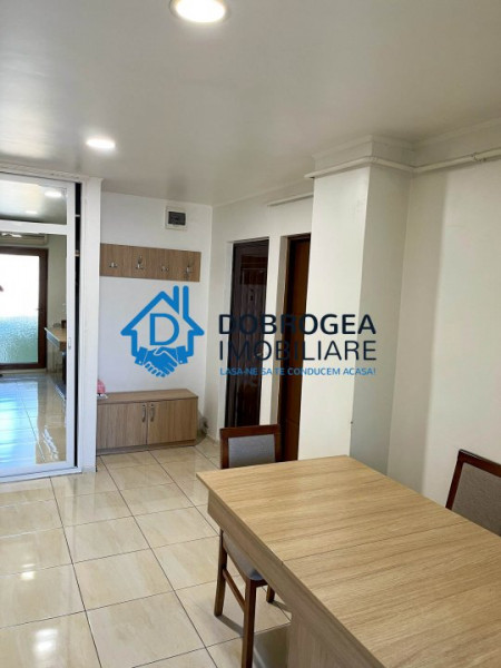 E3- APARTAMENT 2 CAMERE DECOMANDAT ,CENTRALA PROPRIE