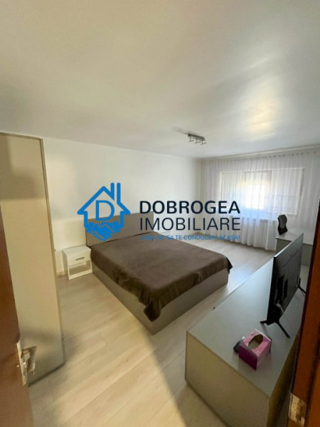 E3- APARTAMENT 2 CAMERE DECOMANDAT ,CENTRALA PROPRIE