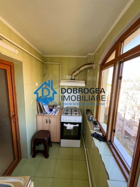 E3- APARTAMENT 2 CAMERE DECOMANDAT ,CENTRALA PROPRIE