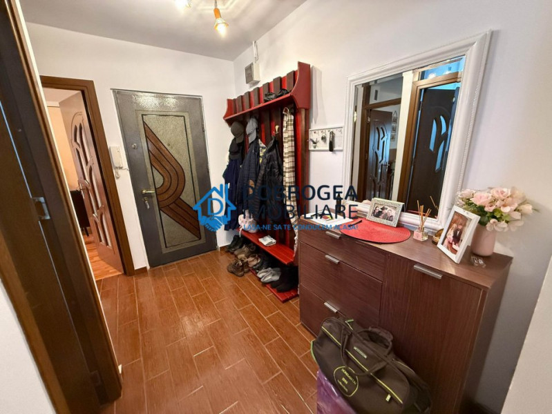E3- 3 camere, parter, 2 balcoane, centrala termica, ideal locuinta/ spatiu 