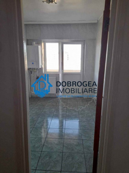 ULTRACENTRAL- APARTAMENT 4 CAMERE ,100MP , ETAJ 3. PRETABIL SPATIU BIROURI