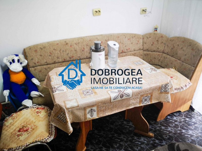 E3-APARTAMENT 2 CAMERE DECOMANDAT  ,ETAJ 3 ,CENTRALA GAZ