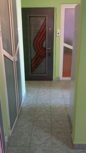 ZONA VEST U-uri- 2 camere decomandat ,etaj 1, mobilat si utilat