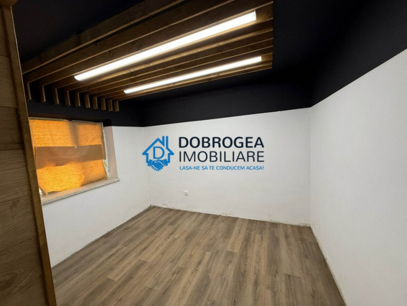 SPATIU COMERCIAL - Strada Gavrilov Corneliu, 3 camere, 73 mp