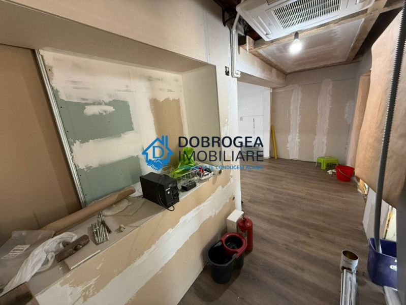 SPATIU COMERCIAL - Strada Gavrilov Corneliu, 3 camere, 73 mp