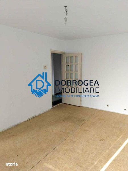 SPITALULUI- 2 CAMERE DECOMANDAT ,SUPRAFATA 54 mp
