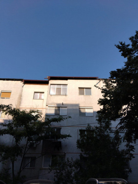 SPITALULUI- 2 CAMERE DECOMANDAT ,SUPRAFATA 54 mp